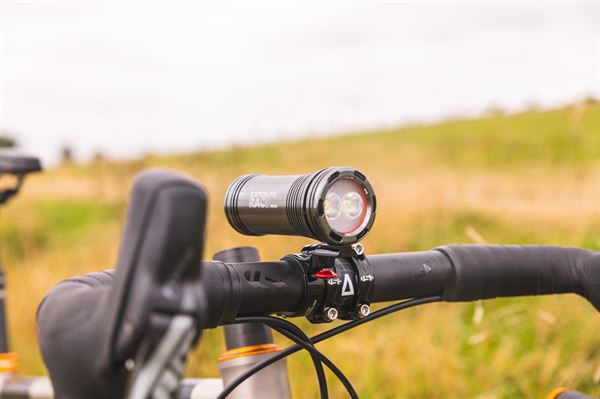 Eclairage avant Exposure Race MK17 - Gun Metal Black