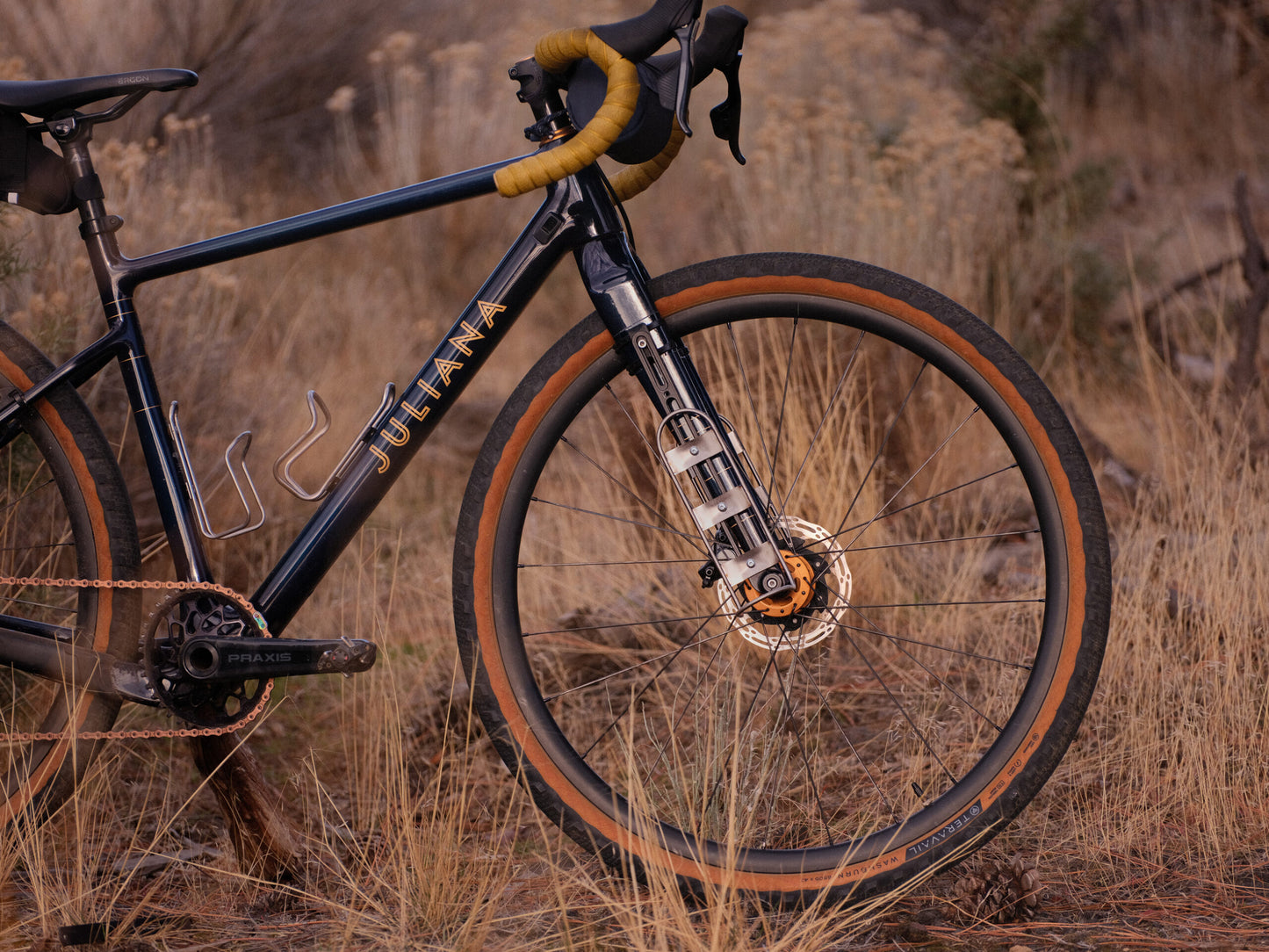Porte bagages Old Man Moutain Axle Pack