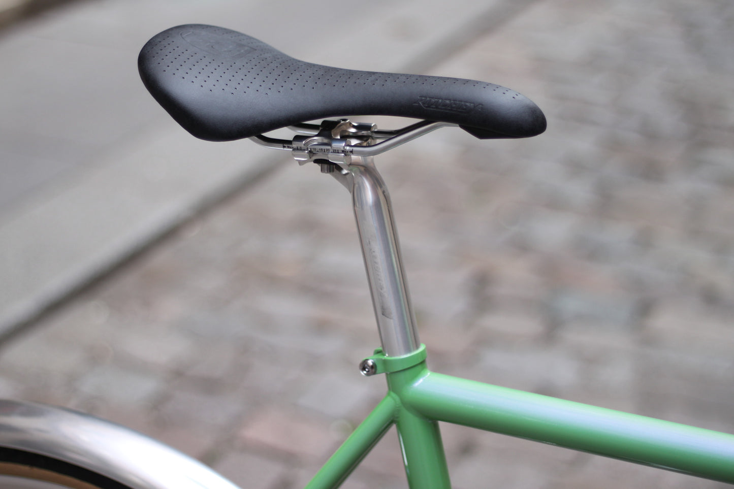 Baroudeur Built - Omnium CXC V3 - Intergalactic Guacamole