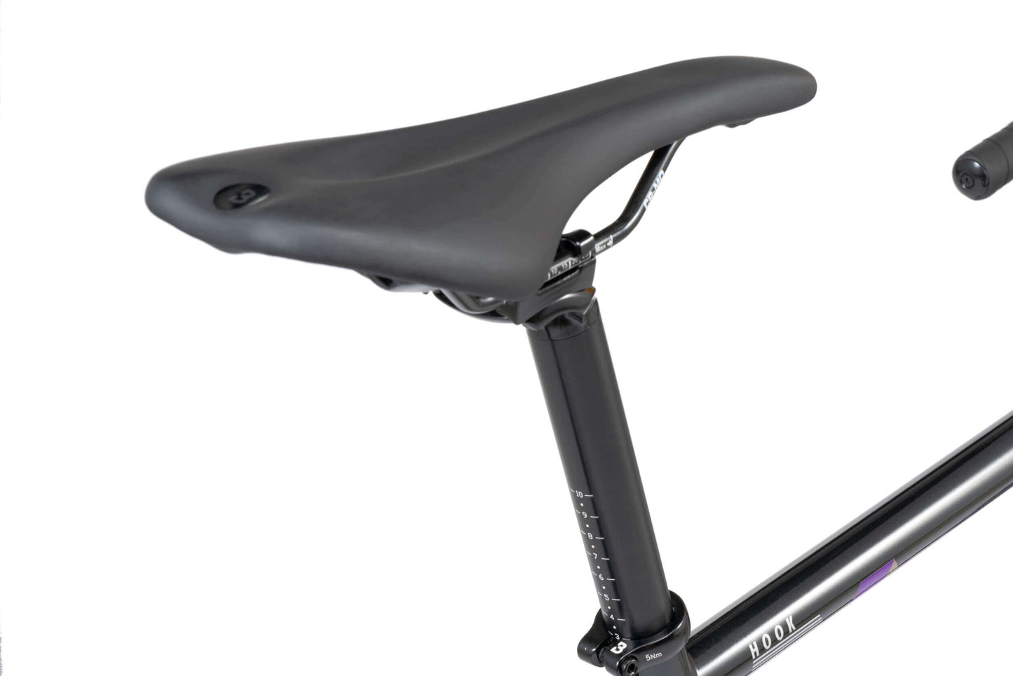 Vélo Bombtrack Hook 2023 - Noir et Violet