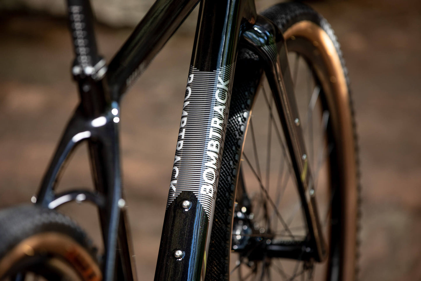 Gravel Bike Carbone Bombtrack Hook EXT C 27,5" Glossy Metallic Black