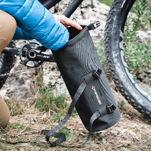 Sacoche de Fourche Geosmina Cargo Cage Fork Bag