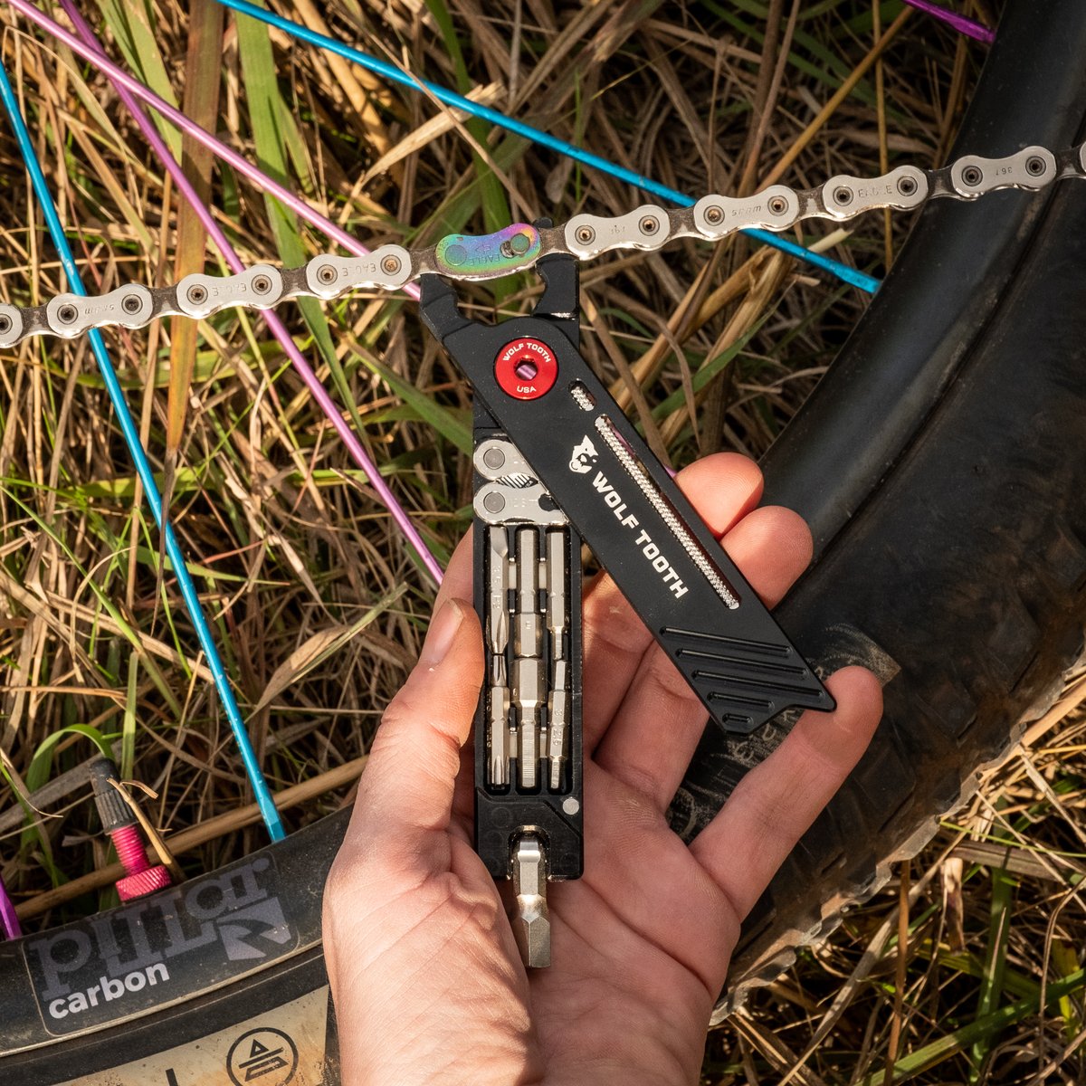 Multitool Wolf Tooth 8-Bit Pack Pliers Ultra-light