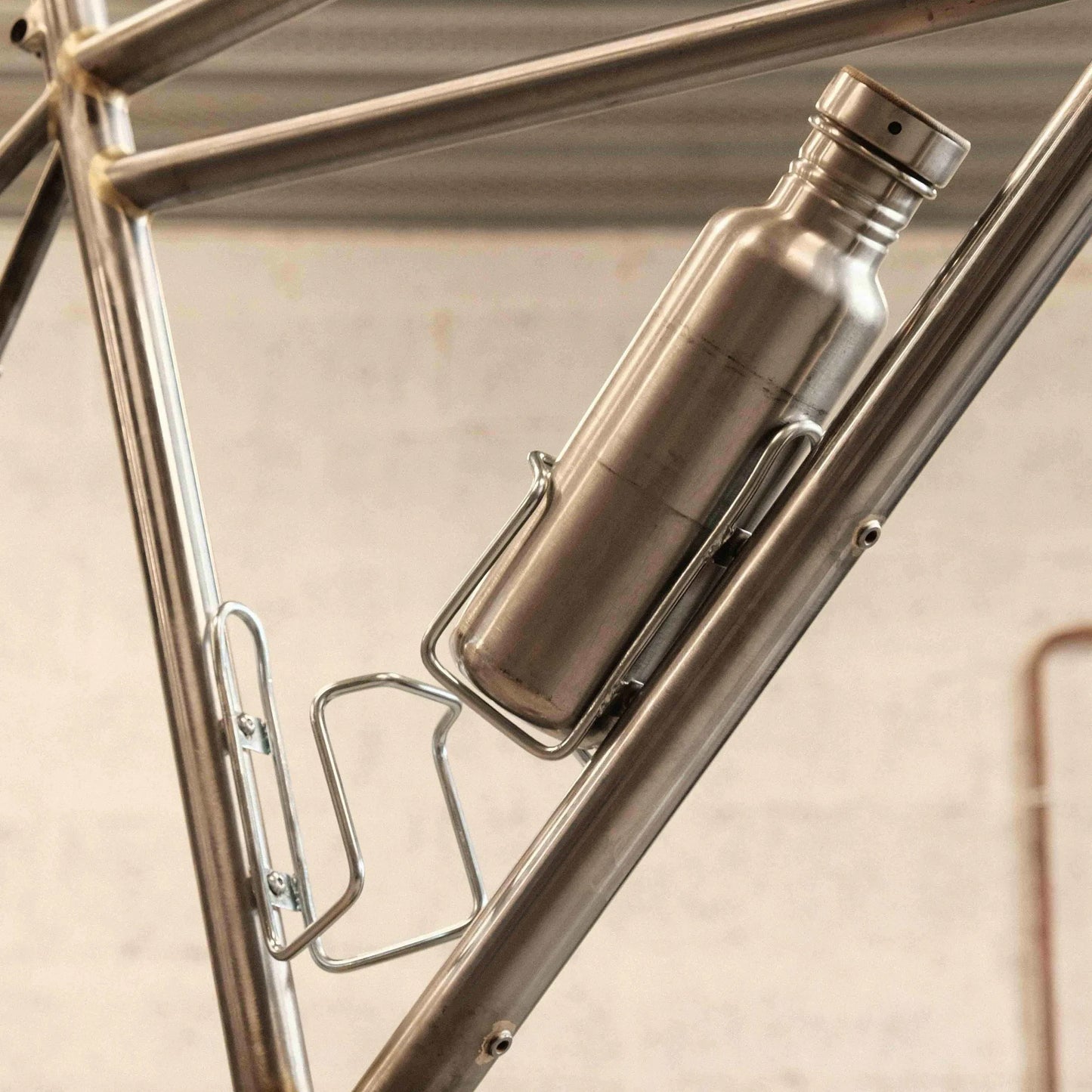 Porte-bidon Cycles Manivelle Acier