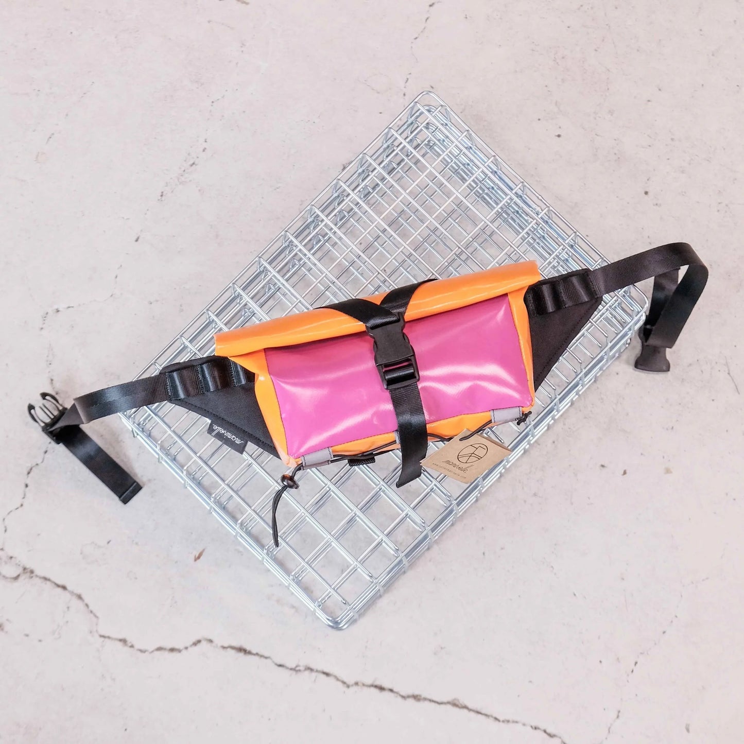 Sacoche Banane Cycles Manivelle - Orange / Magenta