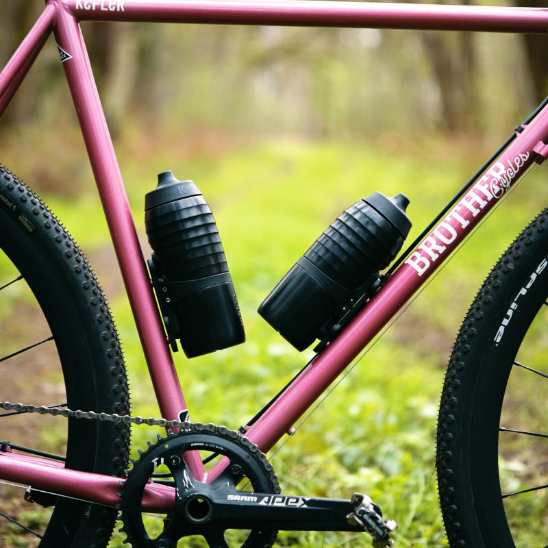 Bidon Fidlock TWIST X KEEGO bottle 600 + bike base
