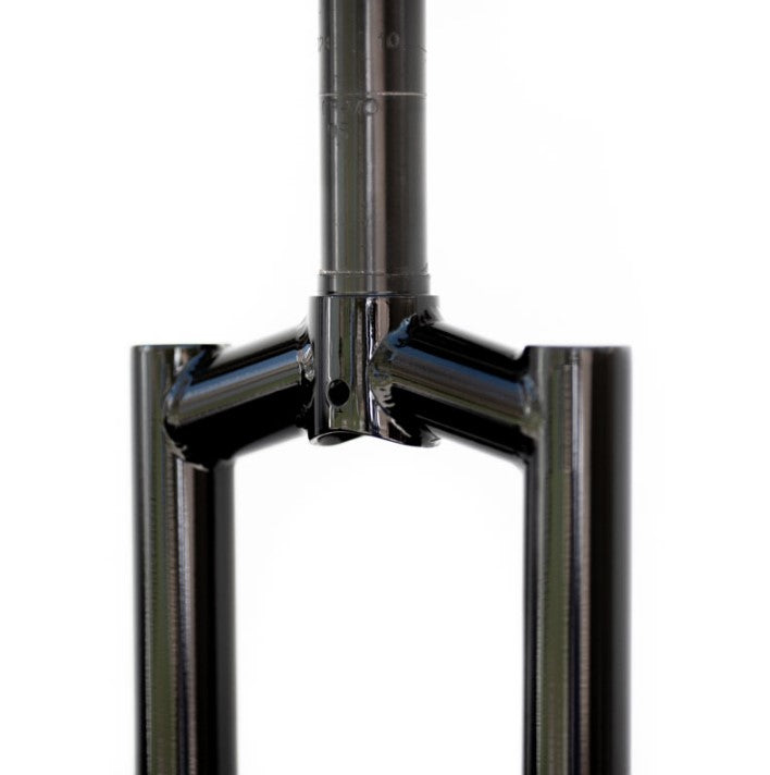 Fourche Stridsland Barnacle Lite Fork 1"-1/8 Noire 9x100mm QR
