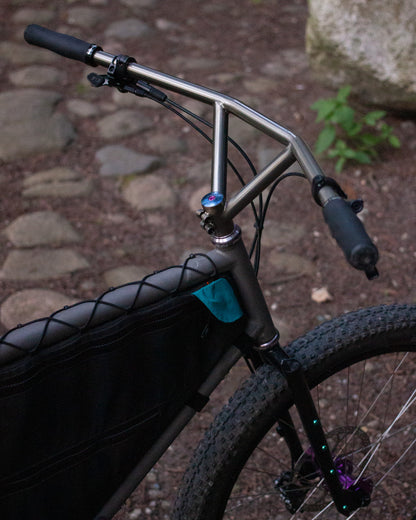 Guidon Stridsland Bullship Bar