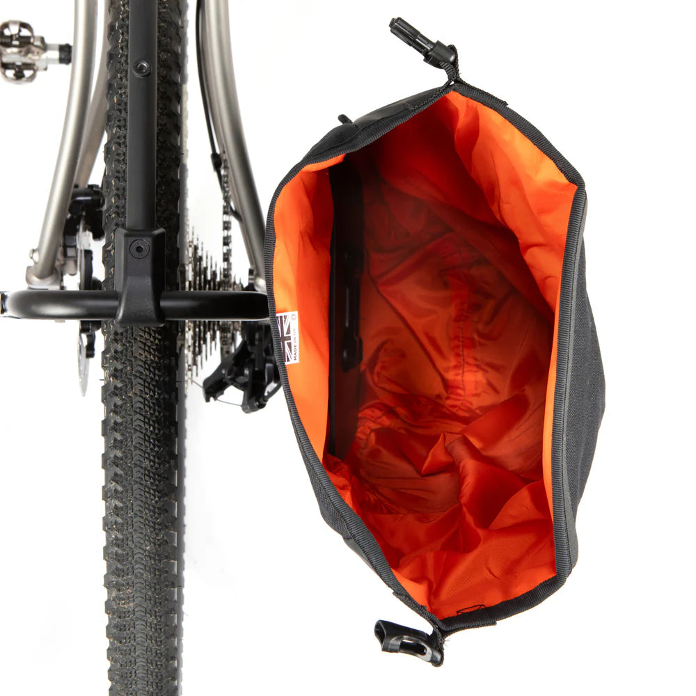 Sacoche de porte bagage Restrap Switch Pannier (10 litres)