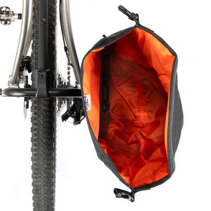 Sacoche de porte bagage Restrap Switch Pannier (10 litres)