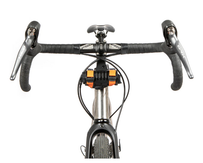 Support d'accessoires Restrap Bumber Bar