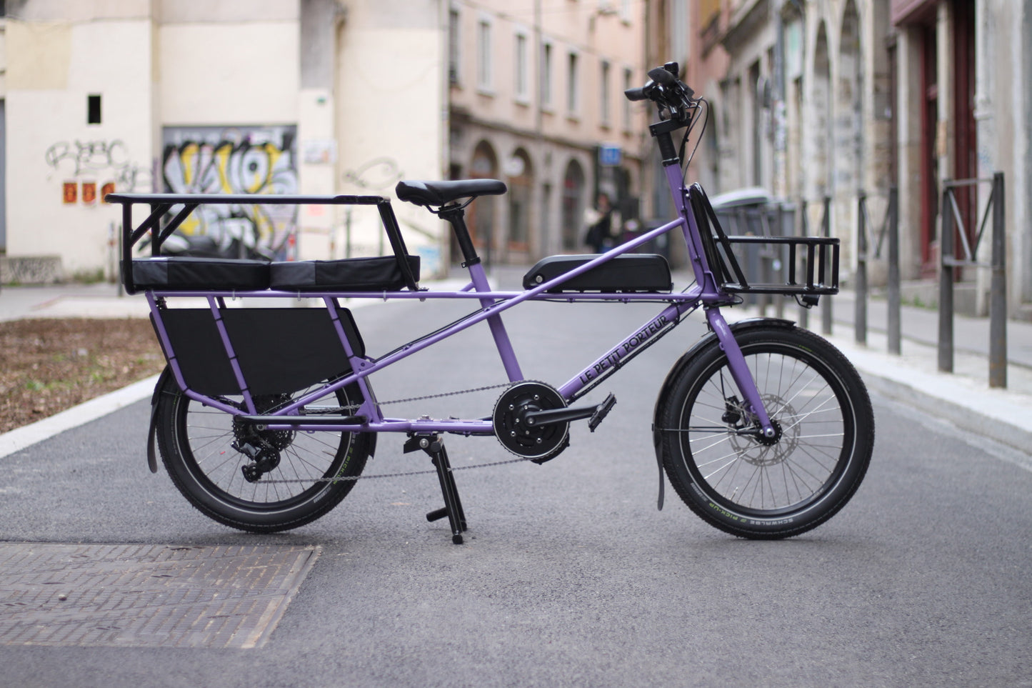 Demo Bike - Vélo cargo à assistance électrique Le Petit Porteur E-Longtail - Lilas