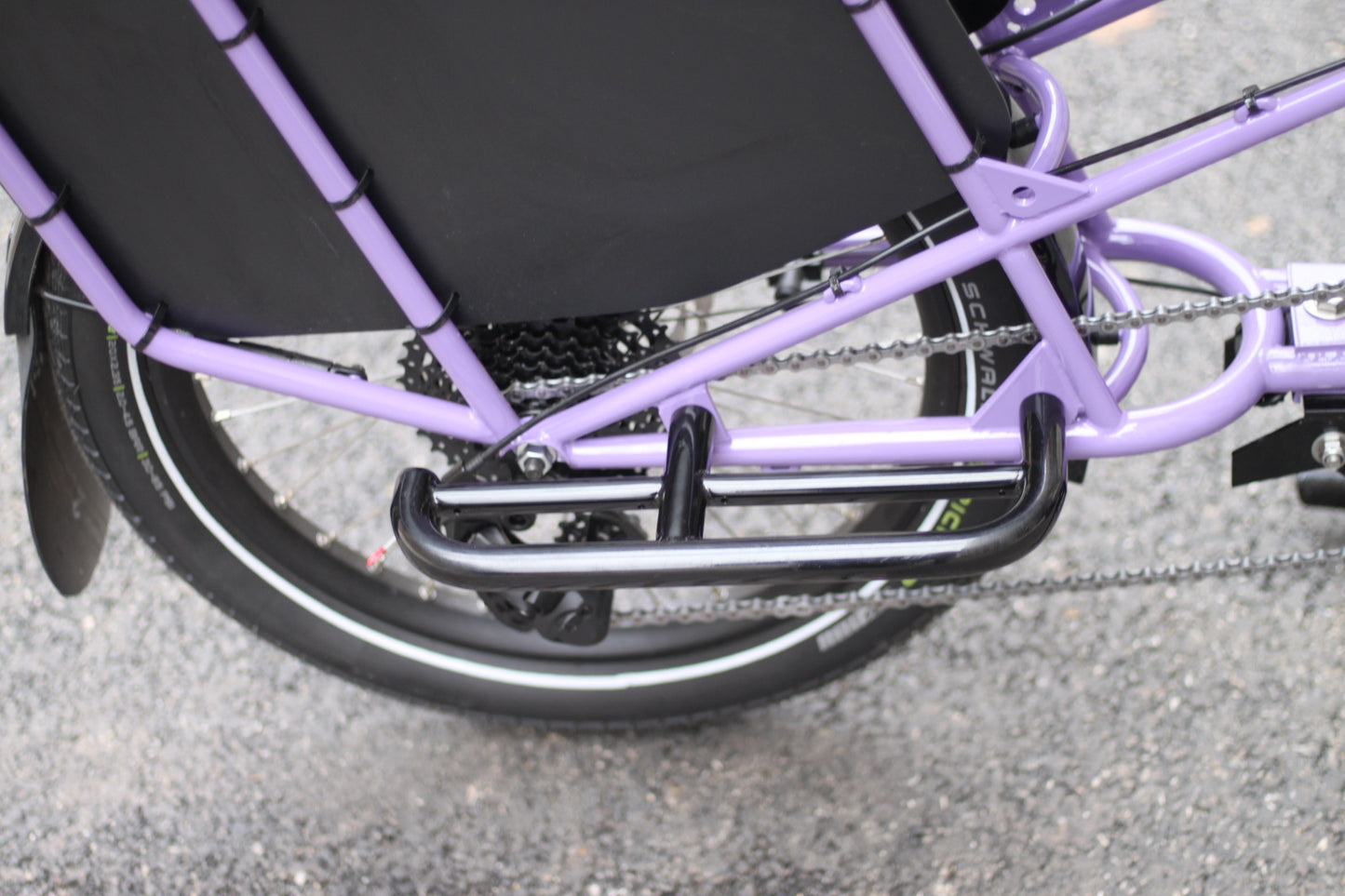 Demo Bike - Vélo cargo à assistance électrique Le Petit Porteur E-Longtail - Lilas