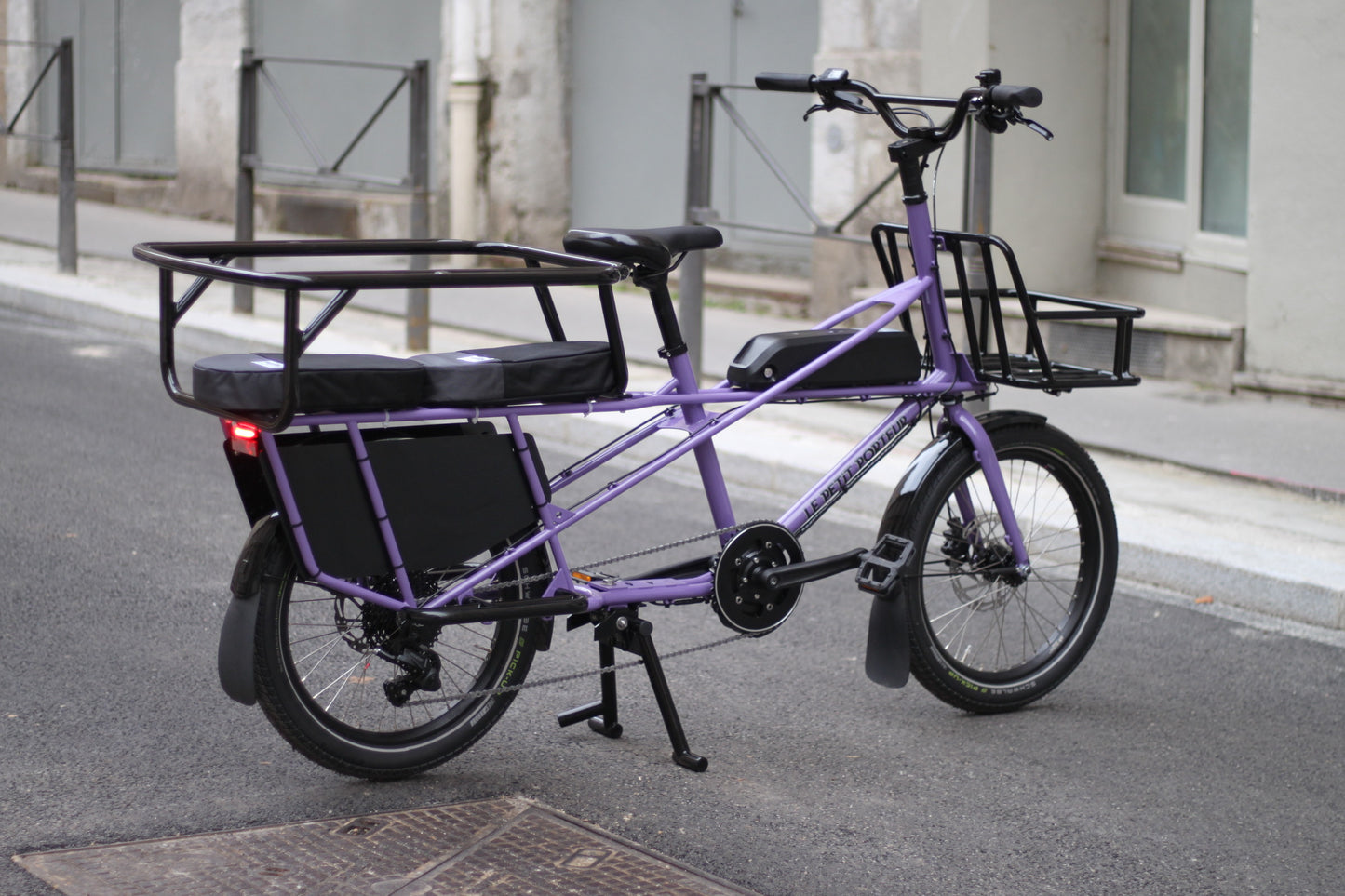 Demo Bike - Vélo cargo à assistance électrique Le Petit Porteur E-Longtail - Lilas