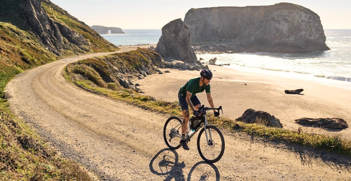 Vélo gravel / randonnée Marin Four Corners 2 2024