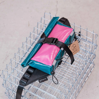 Sacoche Banane Cycles Manivelle - Vert Canard / Magenta